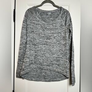Athleta Long Sleeve No Sweatin It Sharkbite Long Sleeve Top (XS)